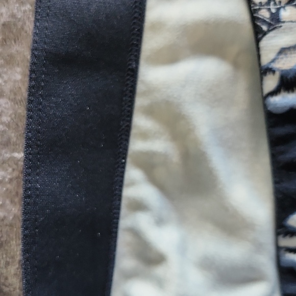 Max Studio women's size M-L floral skirt - Picture 5 of 5